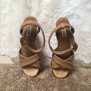 Steve Madden Leather Wooden Wedge